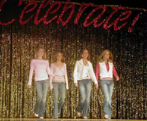 2005opening2.jpg
